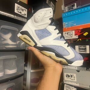 Air Jordan retro 6 unc used size 10.5